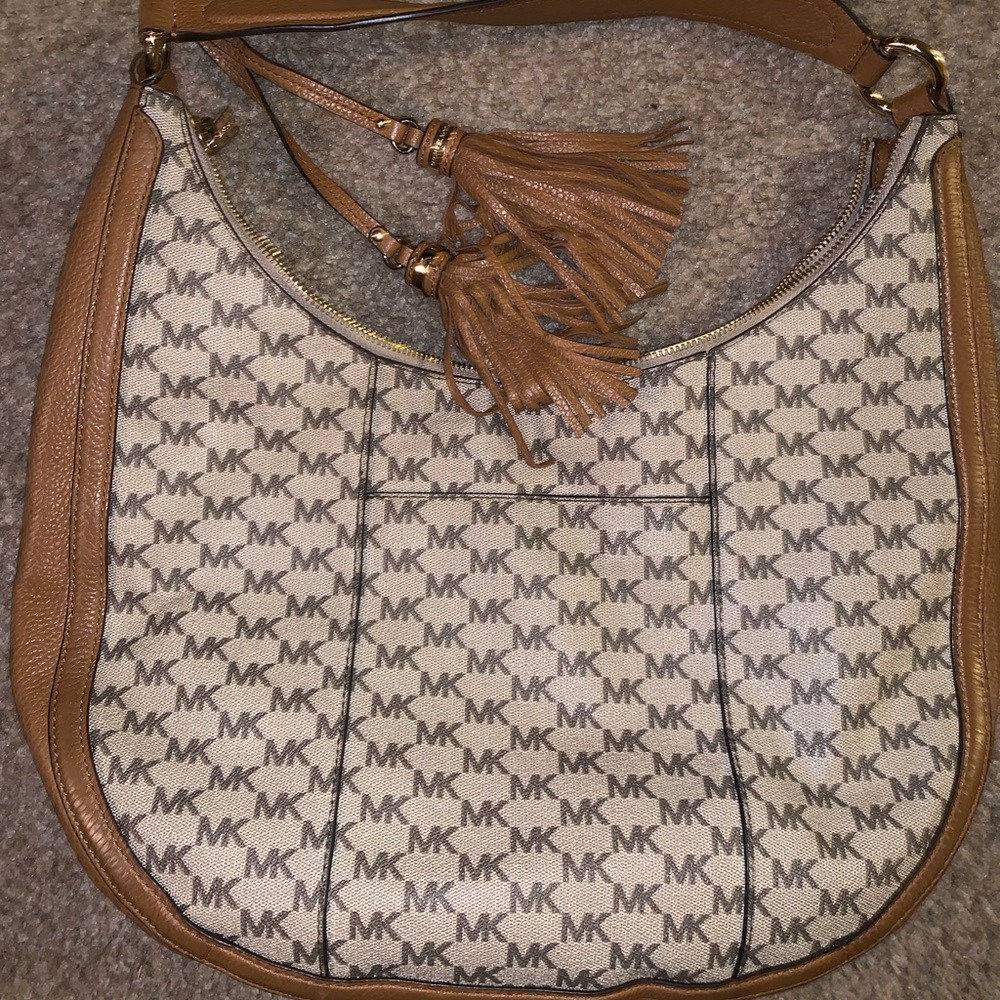 Michael Kors MK signature hobo purse